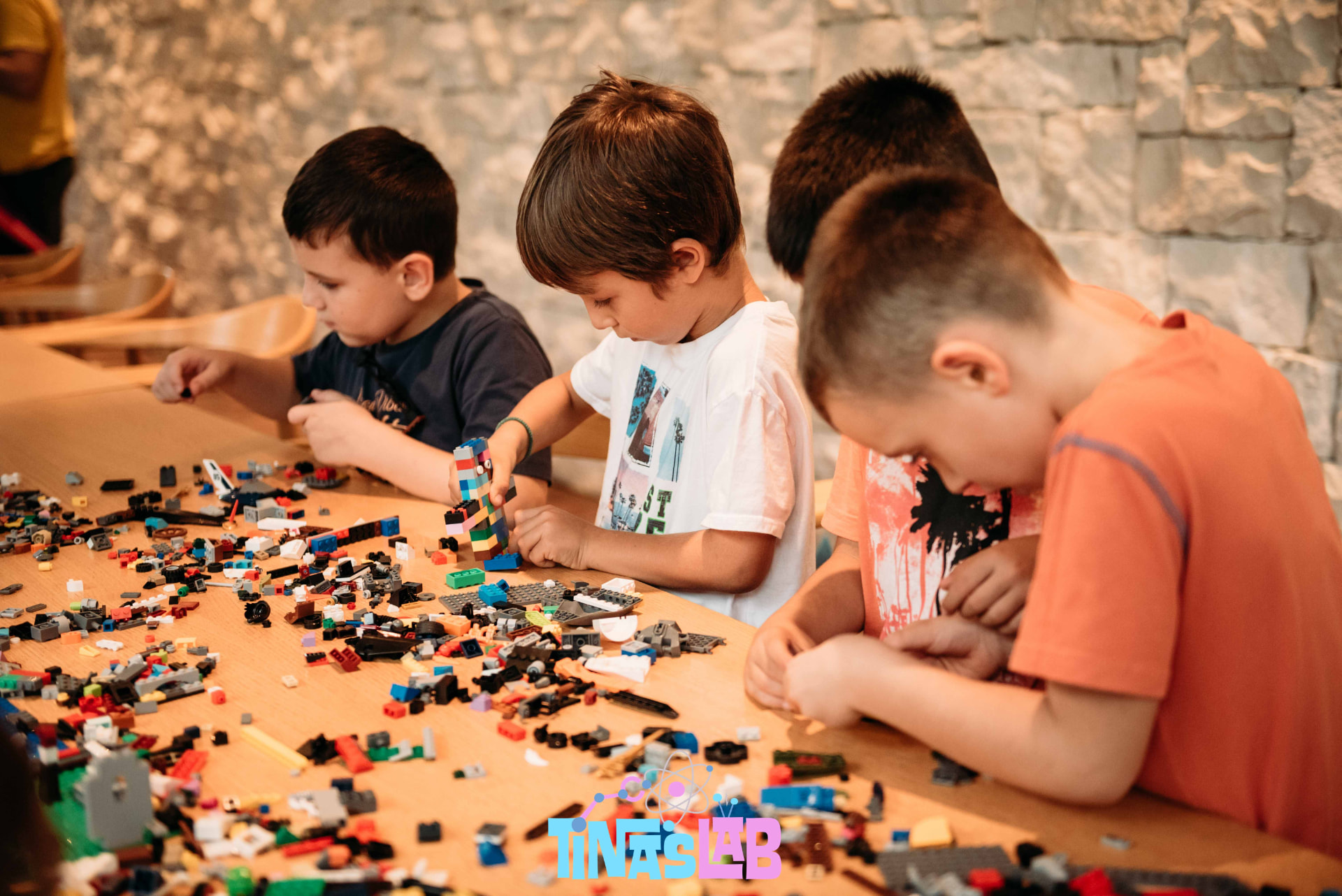 Ώρα για LEGO κατασκευές